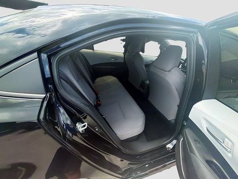 Used 2024 Toyota Corolla SE FWD image 25