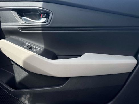 Certified 2025 Honda Accord SE image 20