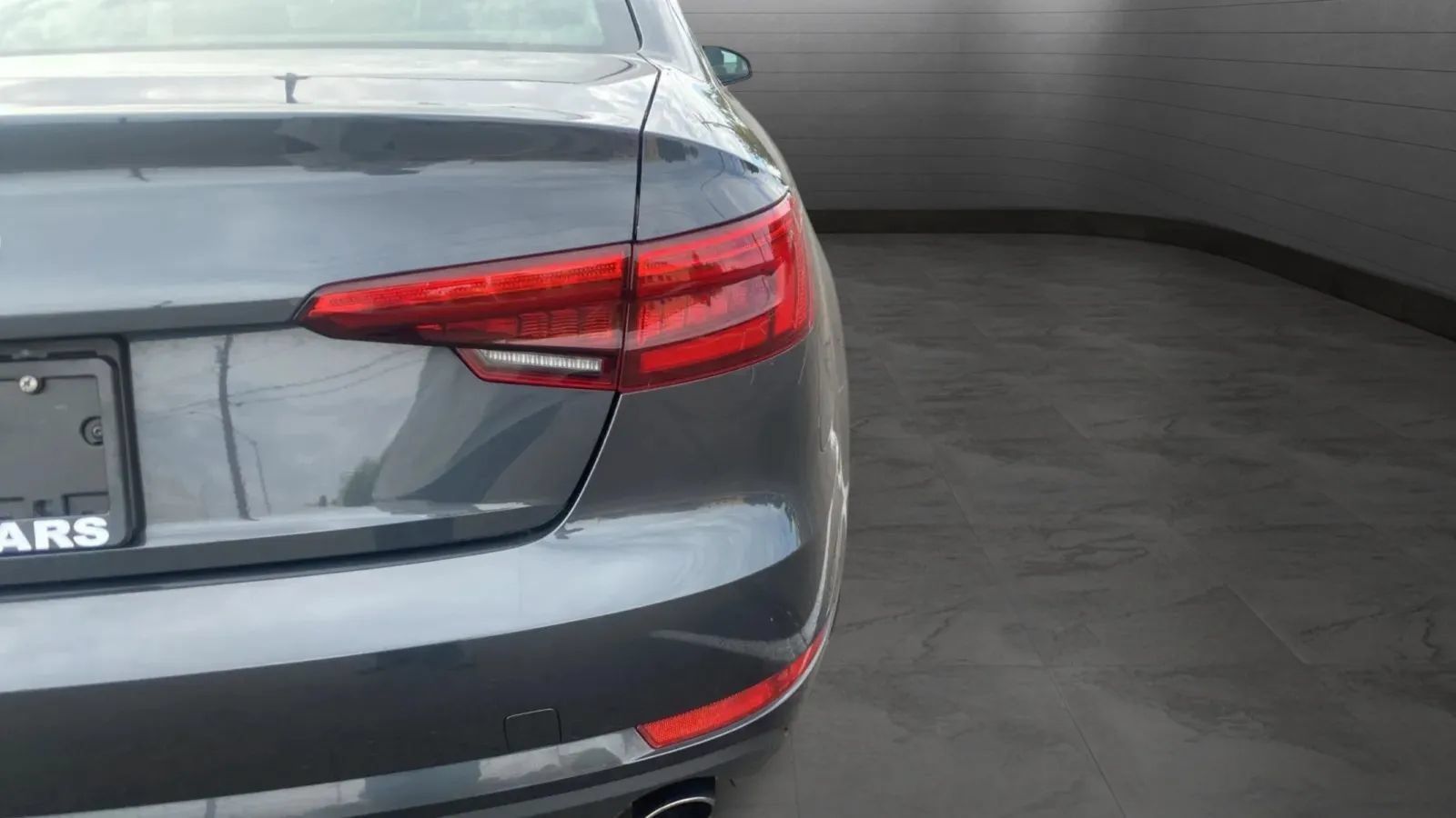 Used 2017 Audi A4 2.0T Ultra Premium FWD image 30