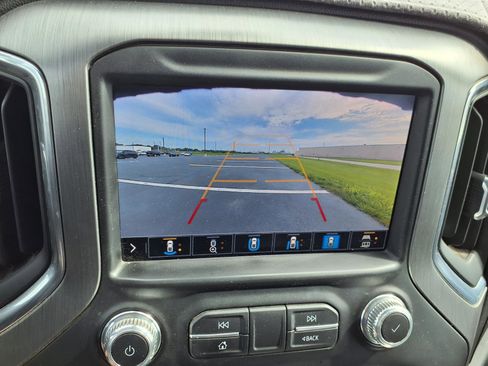Used 2021 GMC Sierra 3500 Denali w/ Denali Ultimate Package AWD/4WD image 12
