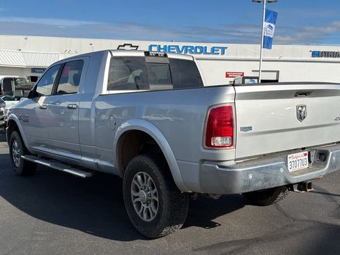 Used 2018 RAM 3500 Laramie w/ Convenience Group image 7