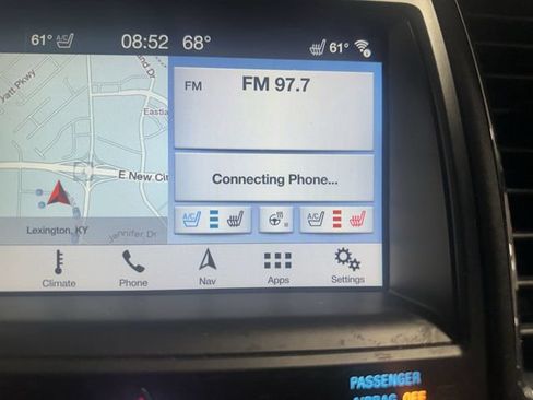 Certified 2018 Ford Taurus SHO w/ Driver Assist Package AWD/4WD image 34