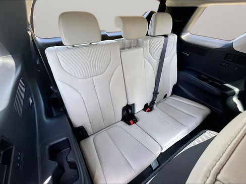 Used 2023 Hyundai Palisade Calligraphy AWD/4WD image 19