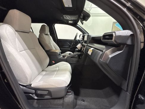 New 2026 Toyota 4Runner SR5 AWD/4WD image 20