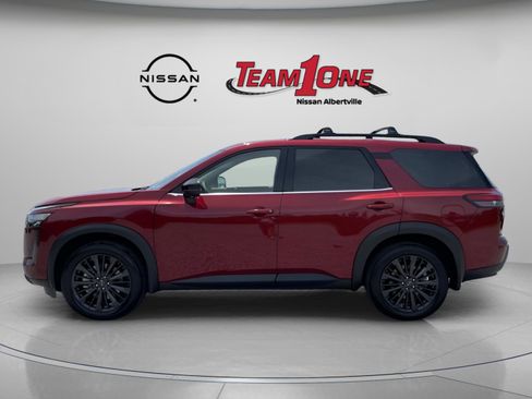 New 2026 Nissan Pathfinder SL FWD image 5