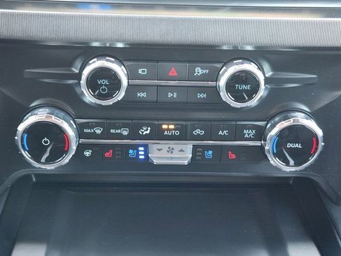 New 2026 Ford F250 Platinum image 14