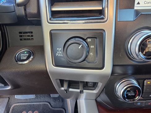 Used 2019 Ford F250 King Ranch w/ King Ranch Ultimate Package image 18