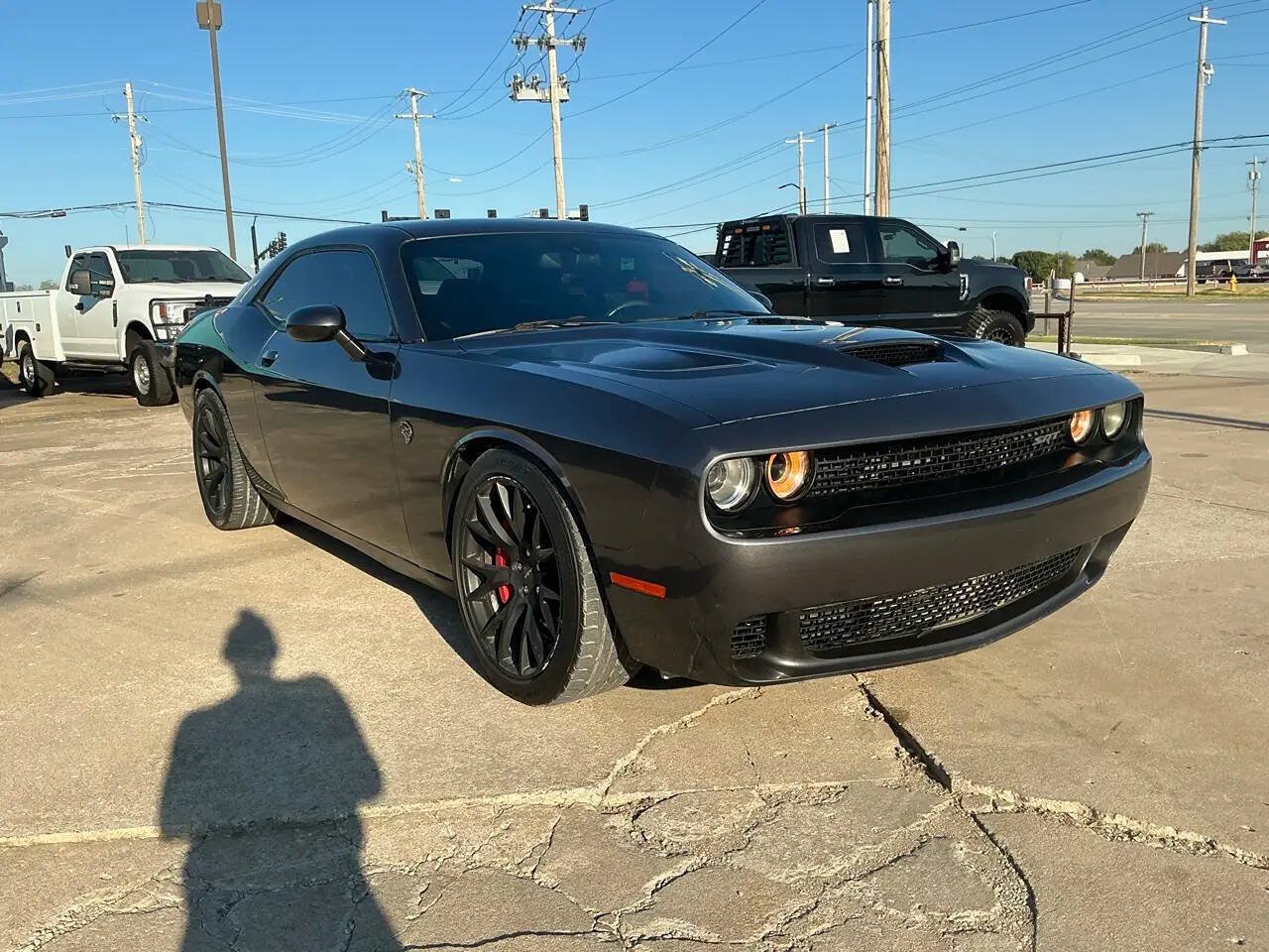 Used 2015 Dodge Challenger SRT Hellcat RWD image 2