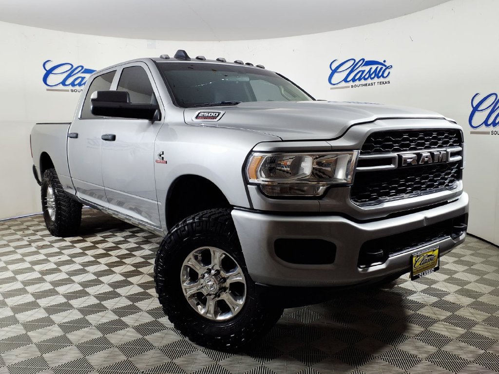 Used 2019 RAM 2500 Tradesman AWD/4WD image 1