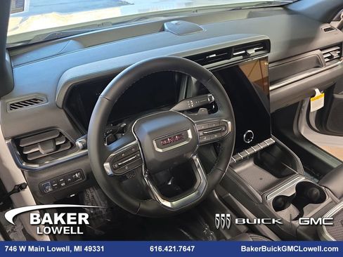 New 2026 GMC Terrain Elevation image 17