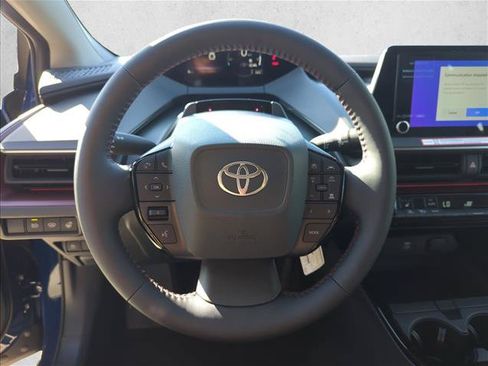 New 2026 Toyota Prius Plug-In Hybrid FWD image 11