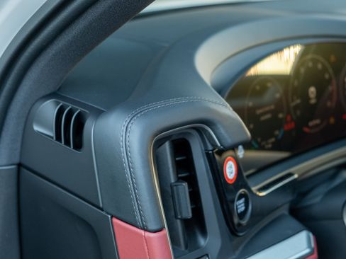 New 2026 Porsche Cayenne image 18