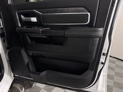 Used 2024 RAM 2500 Big Horn w/ Bed Utility Group image 31