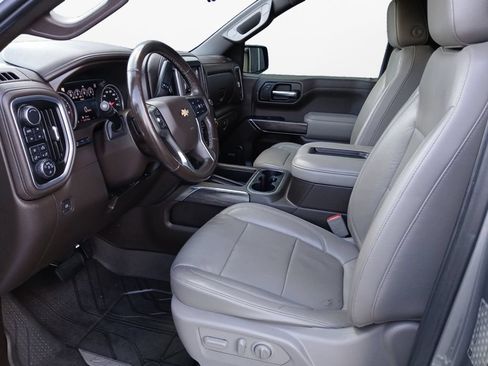 Used 2019 Chevrolet Silverado 1500 LTZ AWD/4WD image 19