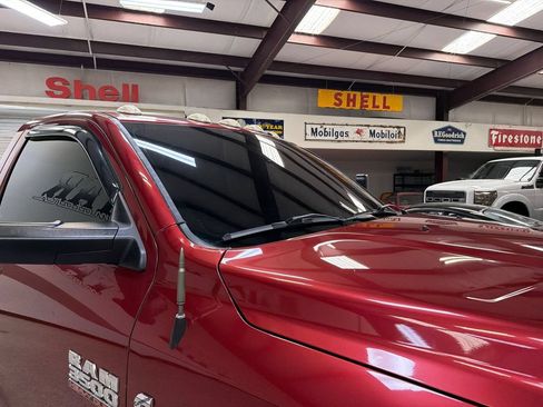 Used 2015 RAM 3500 Tradesman w/ Chrome Appearance Group RWD image 37
