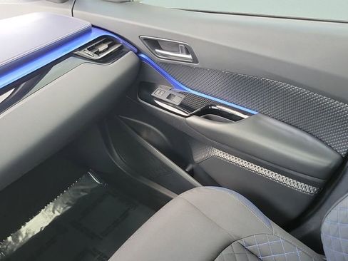 Certified 2020 Toyota C-HR XLE FWD image 13