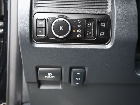 Used 2025 Ford F250 Platinum AWD/4WD image 16
