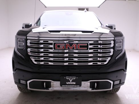 New 2026 GMC Sierra 1500 Denali w/ Technology Package image 8