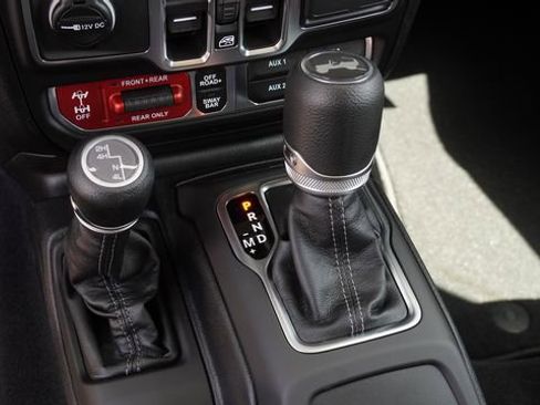 New 2026 Jeep Wrangler Unlimited Rubicon AWD/4WD image 23
