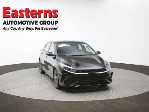 Used 2023 Kia Forte LXS image 49