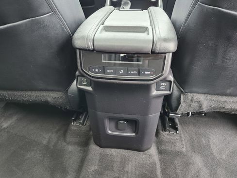 Used 2024 Toyota Grand Highlander Limited image 23