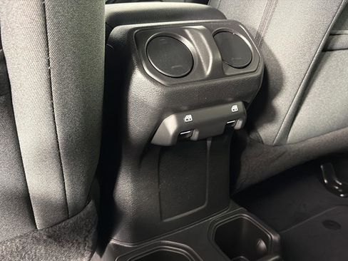 Used 2025 Jeep Gladiator Sport AWD/4WD image 20