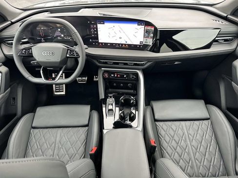 New 2025 Audi SQ5 Premium Plus image 27