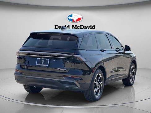 New 2025 Lincoln Nautilus Premier w/ Equipment Group 102A image 10