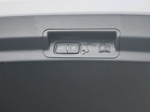 New 2026 Ford Explorer Active image 24