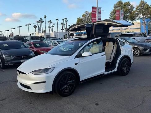 Used 2026 Tesla Model X AWD/4WD image 7
