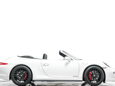 Used 2016 Porsche 911 Carrera 4 GTS AWD/4WD image 2