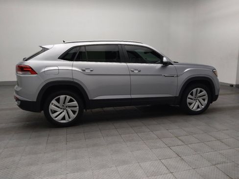 Used 2020 Volkswagen Atlas Cross Sport SE FWD image 10
