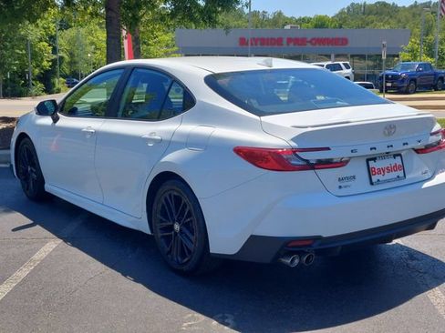 Certified 2025 Toyota Camry SE FWD image 15