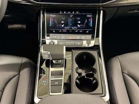 New 2026 Audi Q7 2.0T Premium image 13