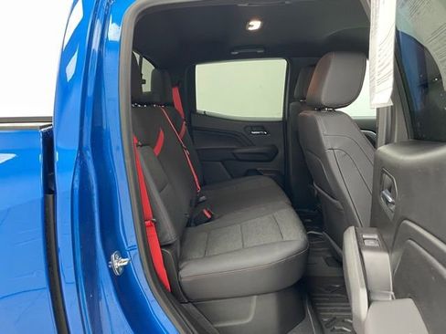 Used 2024 Chevrolet Colorado Z71 w/ Z71 Convenience Package 2 image 17