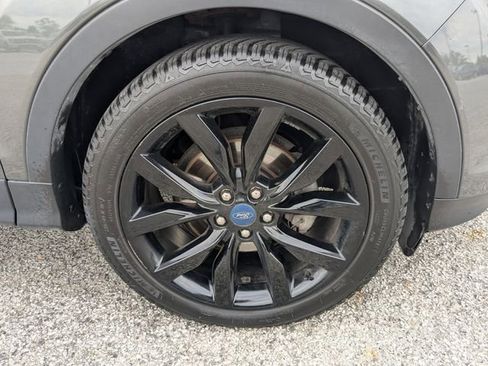 Used 2019 Ford Escape SE FWD image 9