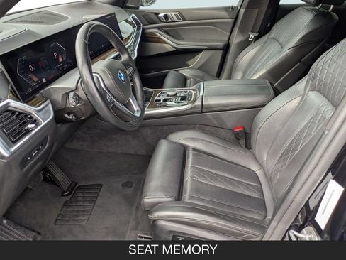 Used 2025 BMW X5 xDrive50e AWD/4WD image 14