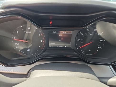 Used 2026 Chevrolet Trax LS FWD image 12