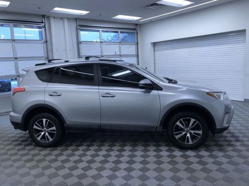 Used 2016 Toyota RAV4 XLE image 33