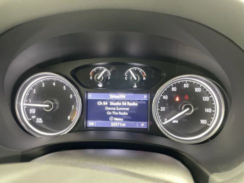 Used 2023 Buick Enclave Essence AWD/4WD image 15