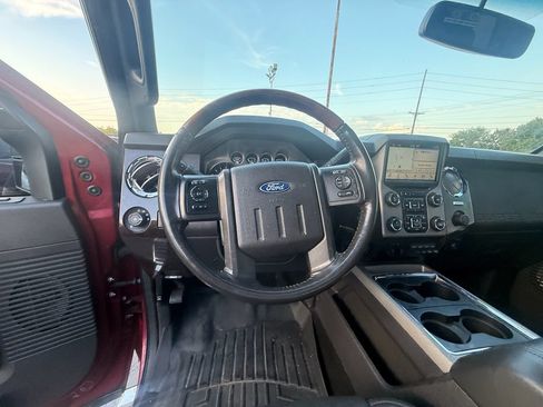 Used 2015 Ford F250 Platinum w/ FX4 Off-Road Package AWD/4WD image 15