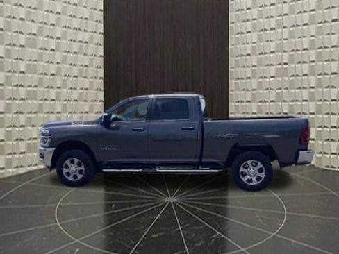 Certified 2025 RAM 2500 Big Horn AWD/4WD image 9