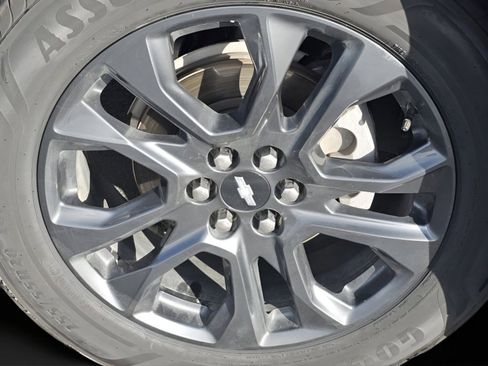 Used 2020 Chevrolet Traverse RS image 17