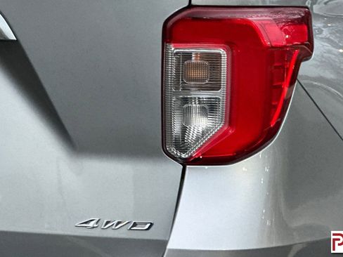 Used 2022 Ford Explorer Platinum w/ Equipment Group 601A image 38