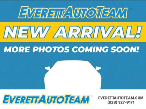 Used 2005 Chevrolet Silverado 2500 LS w/ Heavy-Duty Power Package AWD/4WD image 1