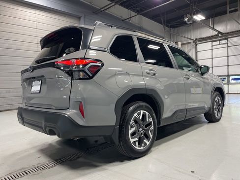 Used 2026 Subaru Forester Premium AWD/4WD image 8