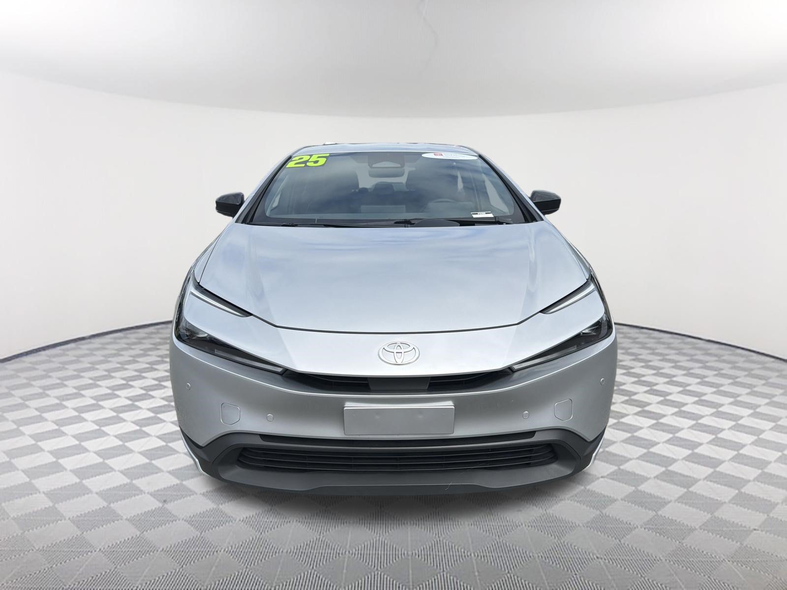 Certified 2025 Toyota Prius LE FWD image 2