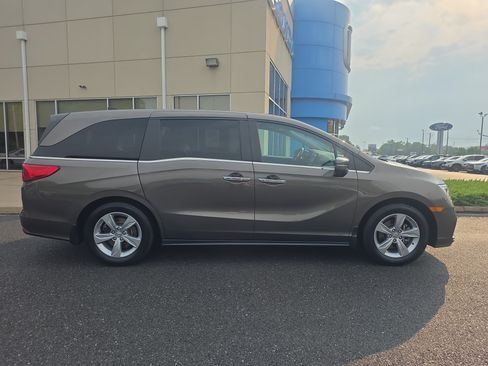 Used 2019 Honda Odyssey EX-L image 4