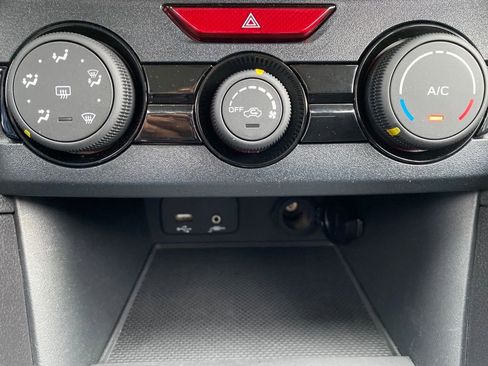 Used 2023 Subaru Impreza 2.0i image 40