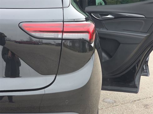 Certified 2023 Buick Envision Essence image 34